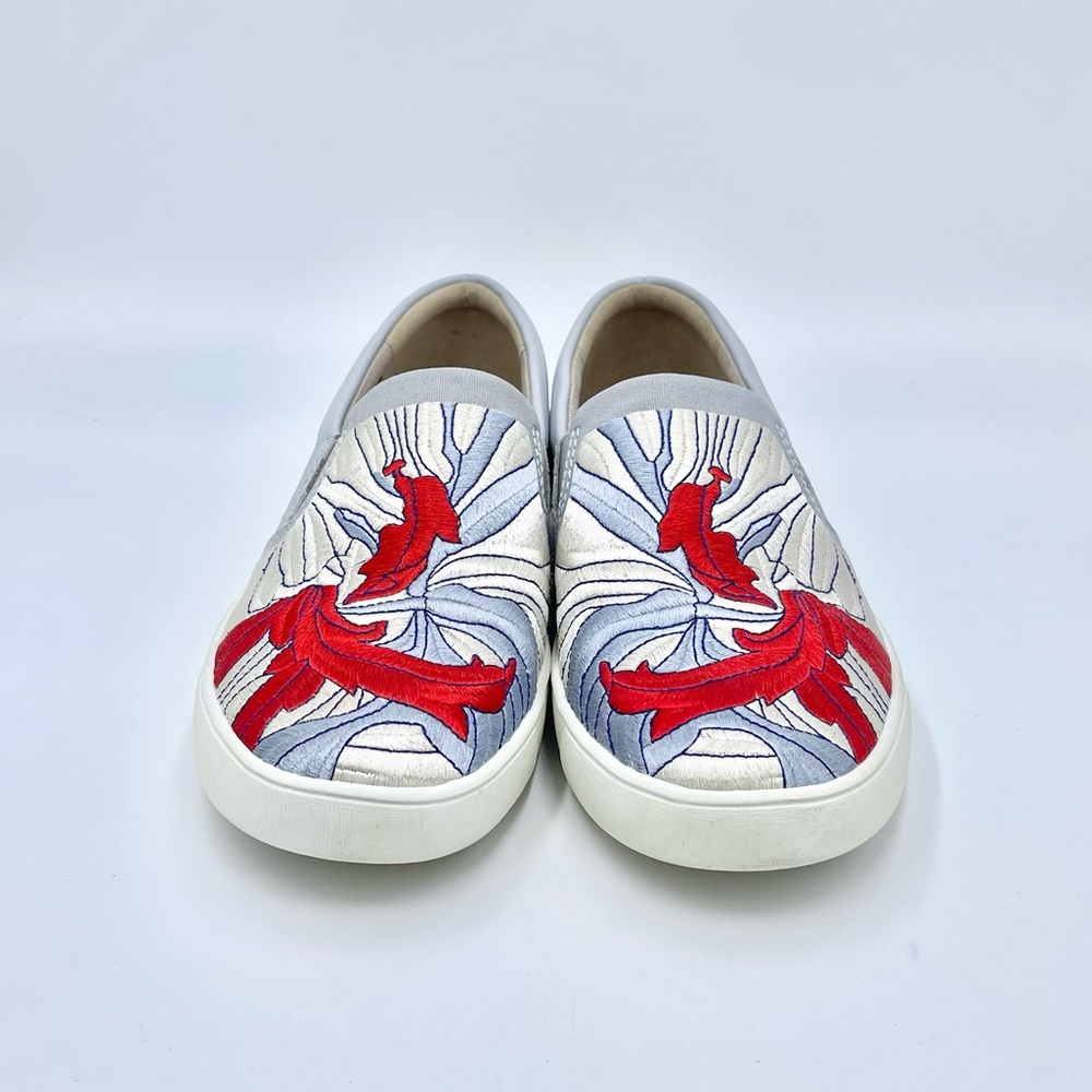 Naturalizer Marianne Lapis Multi Embroidered Leather Slip On Sneaker Women’s 7.5 - Picture 3 of 11